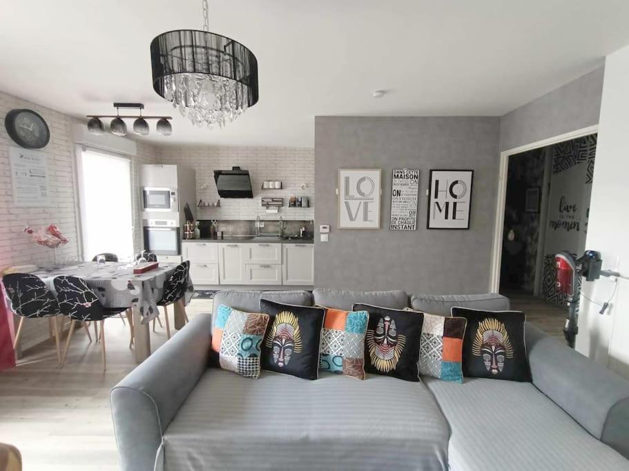 טראפס Appartement 4 Pieces - La Rose Des Yvelines - Classe 3 Etoiles מראה חיצוני תמונה